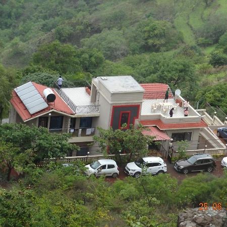 Malhar Bungalow Panchgani Exterior foto